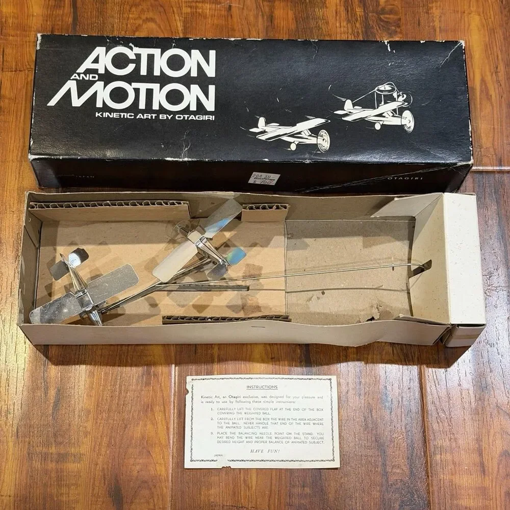 Vintage 1977 Otagiri Made in Japan Action and Motion Dual Airplane Kinetic Art